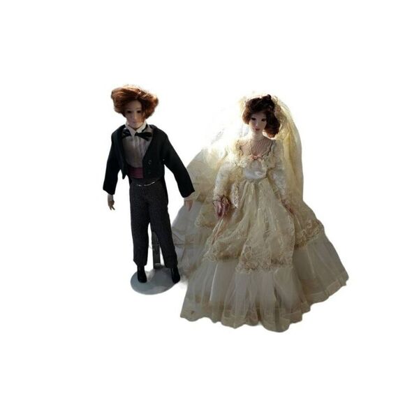 Paradise Galleries Bride & Groom - Picture 1 of 10